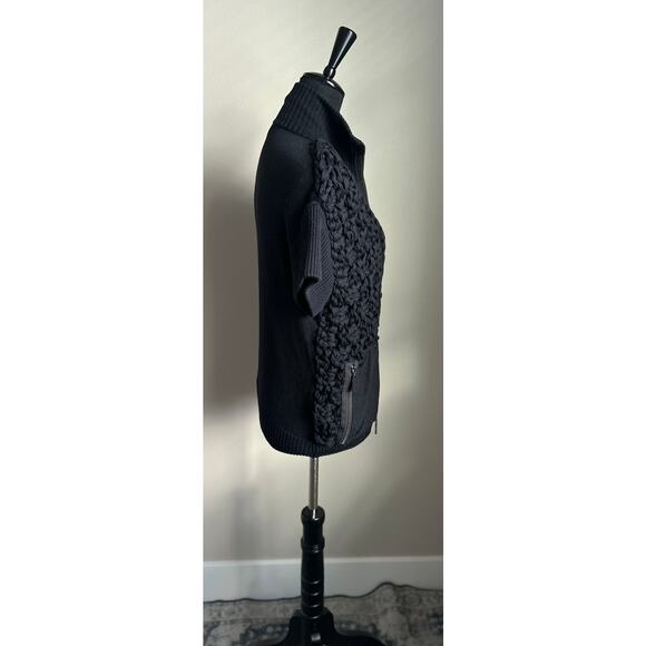 TORY BURCH Women's Cut Black Soaring Macrame Short Sleeve Zipper Sweater Size L - Picture 3 of 9